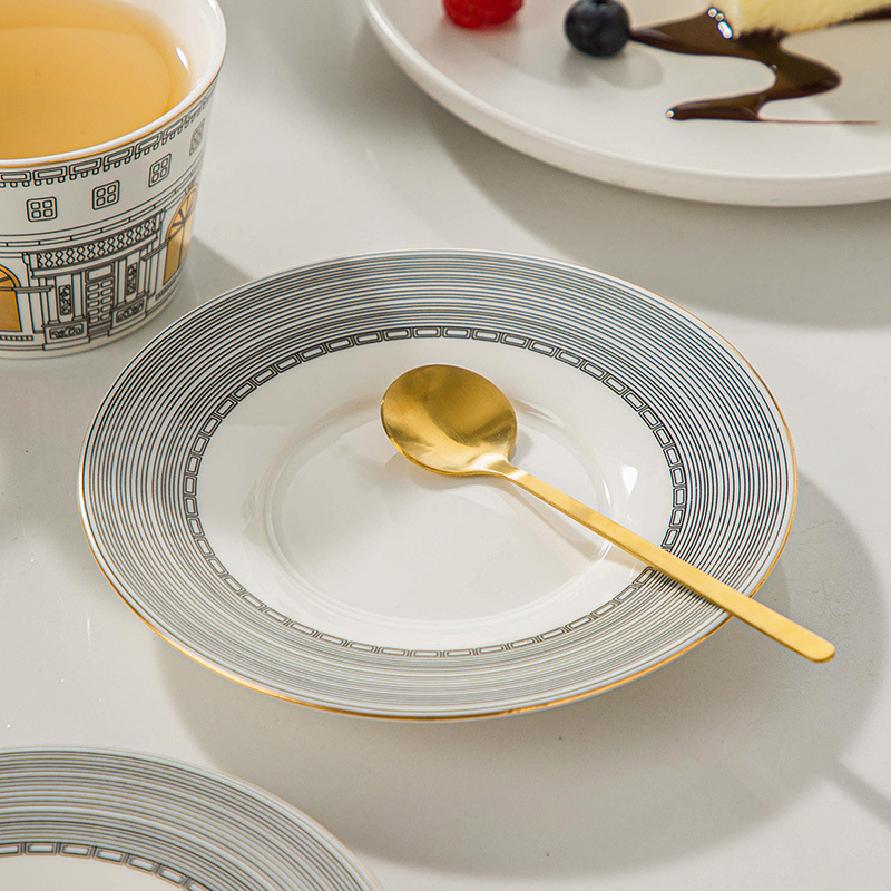 Architecturale kop en schotel  - Tea Coffee Pot Set recensie en prijs